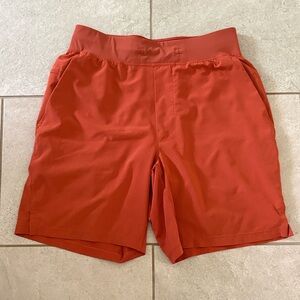 LULULEMON Men’s Pace Breaker Shorts